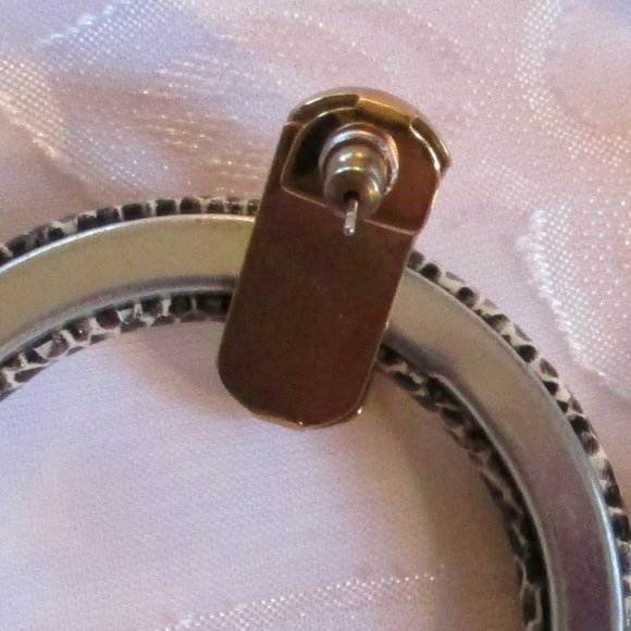 GANTOS VINTAGE ANIMAL PRINT EMBELLISHED EARRINGS - NWT - Picture 6 of 7